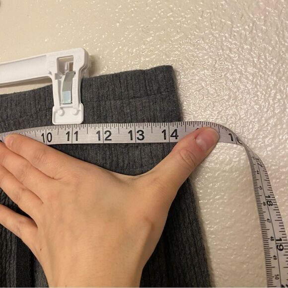 Lululemon Retreat Yourself Heathered Core Dark Grey Cropped Wide Leg Pant Size 4 - Picture 12 of 12